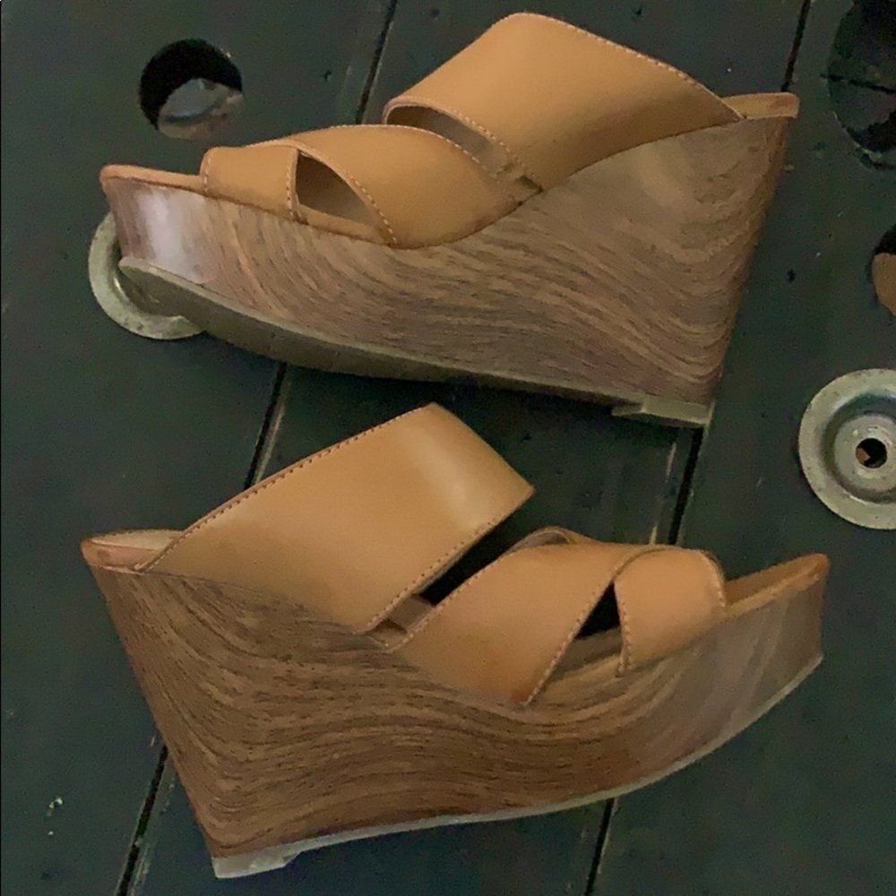 Report Tan Leather Wedge Sandals